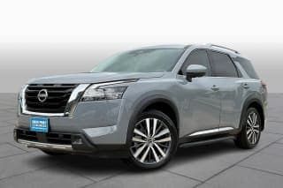 Nissan 2022 Pathfinder