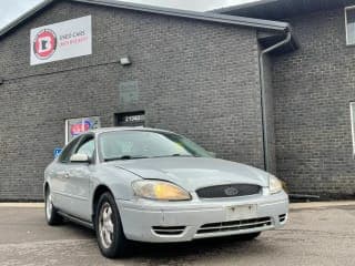 Ford 2007 Taurus