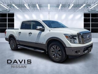 Nissan 2018 Titan