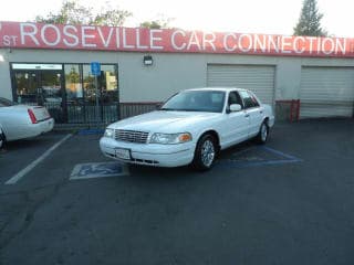 Ford 2003 Crown Victoria