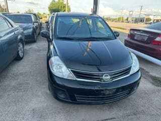 Nissan 2010 Versa