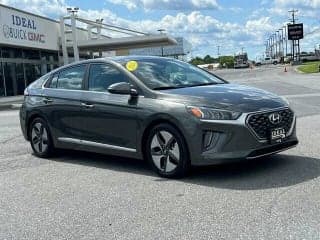 Hyundai 2022 Ioniq Hybrid