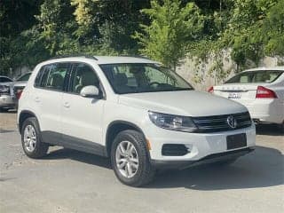 Volkswagen 2016 Tiguan