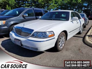 Lincoln 2011 Town Car