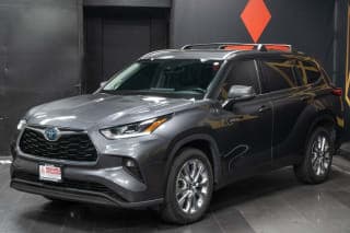 Toyota 2021 Highlander Hybrid