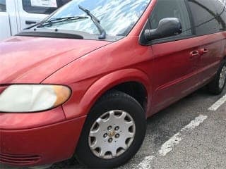 Chrysler 2002 Town and Country