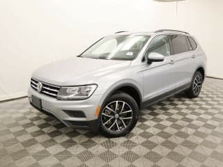 Volkswagen 2021 Tiguan