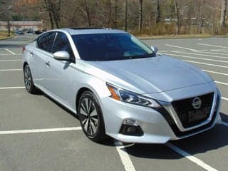 Nissan 2019 Altima