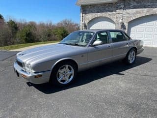 Jaguar 2000 XJ