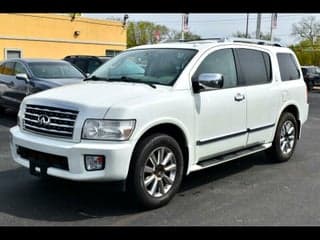 Infiniti 2010 QX56