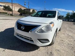 Nissan 2015 Versa