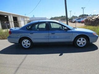 Ford 2005 Taurus