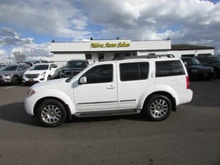 Nissan 2010 Pathfinder