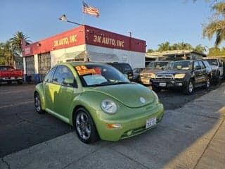 Volkswagen 2000 New Beetle