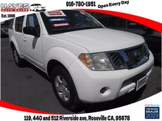 Nissan 2010 Pathfinder