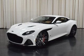 Aston Martin 2022 DBS