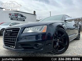 Audi 2013 S8