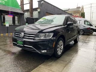 Volkswagen 2018 Tiguan