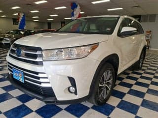 Toyota 2019 Highlander Hybrid