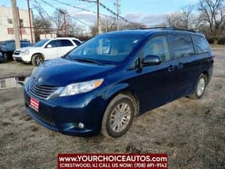 Toyota 2011 Sienna