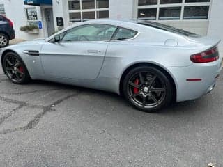 Aston Martin 2008 V8 Vantage