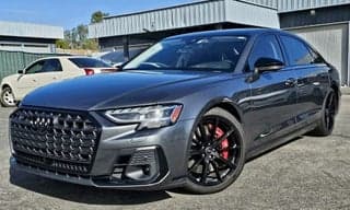 Audi 2023 S8