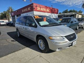 Chrysler 1999 Town and Country