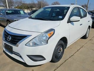 Nissan 2018 Versa