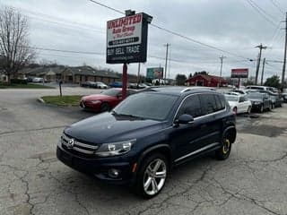 Volkswagen 2016 Tiguan