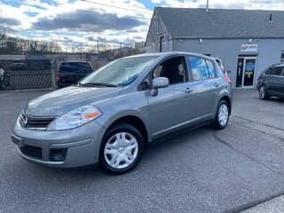 Nissan 2012 Versa