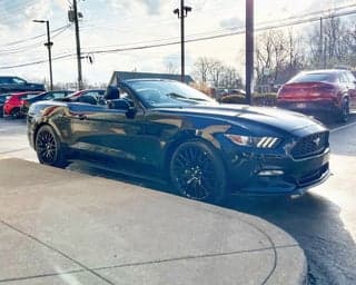 Ford 2017 Mustang