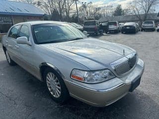 Lincoln 2005 Town Car