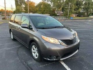 Toyota 2012 Sienna