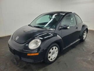 Volkswagen 2010 New Beetle