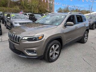 Jeep 2021 Cherokee