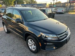 Volkswagen 2013 Tiguan