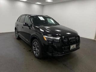 Audi 2025 Q7