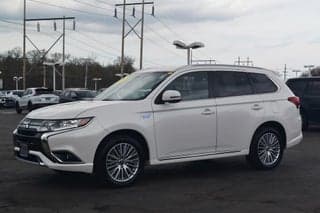 Mitsubishi 2019 Outlander PHEV