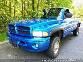 Dodge 2001 Ram Pickup 2500