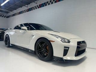 Nissan 2017 GT-R