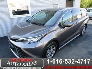 Toyota 2021 Sienna