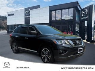 Nissan 2017 Pathfinder