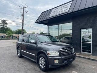 Infiniti 2004 QX56