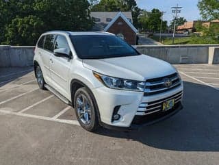 Toyota 2017 Highlander