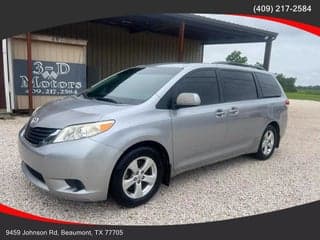 Toyota 2011 Sienna