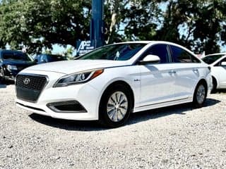 Hyundai 2017 Sonata Hybrid