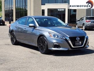 Nissan 2021 Altima