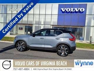 Volvo 2022 XC40