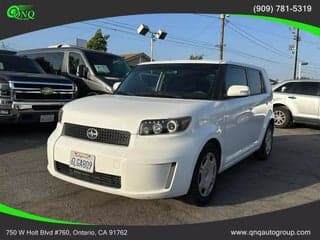 Scion 2010 xB