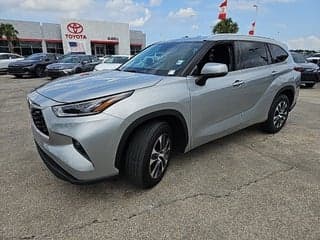 Toyota 2021 Highlander